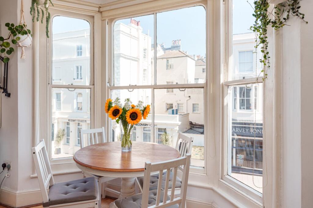 Western Road, Hove - View 5