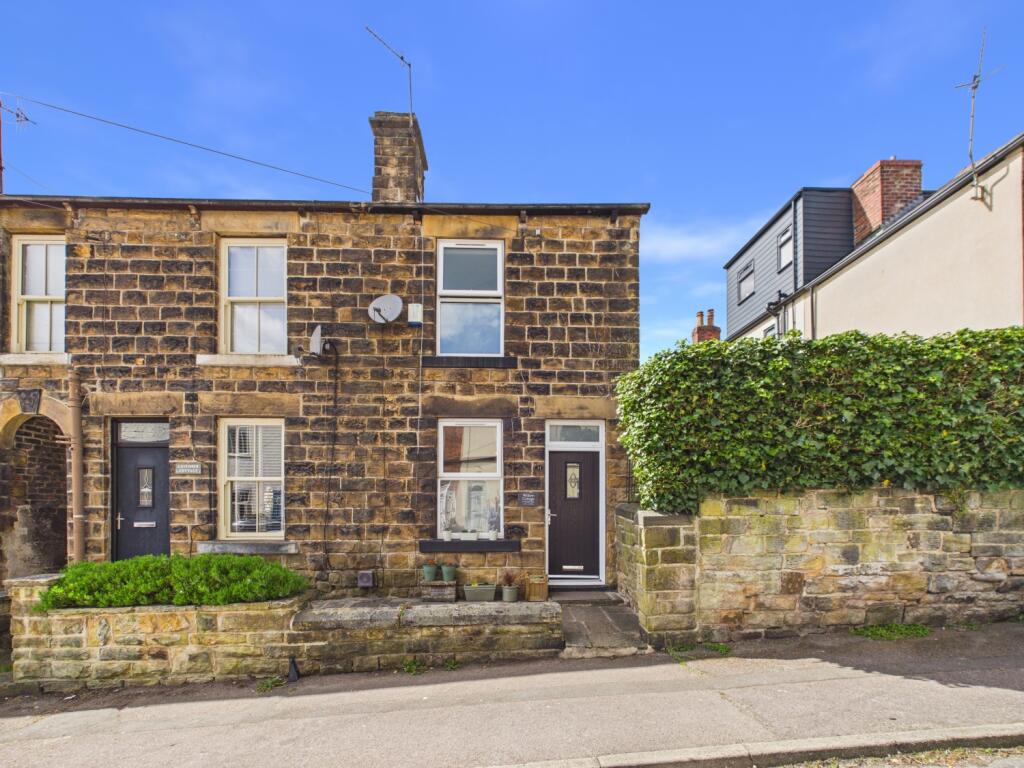 Main image of property: Willow Cottage, Alexandra Road, Dronfield, S18