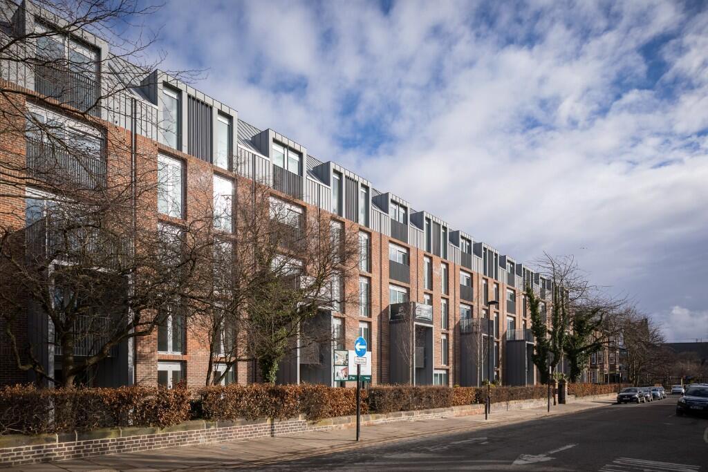 Main image of property: Eskdale Terrace, Newcastle Upon Tyne, NE2