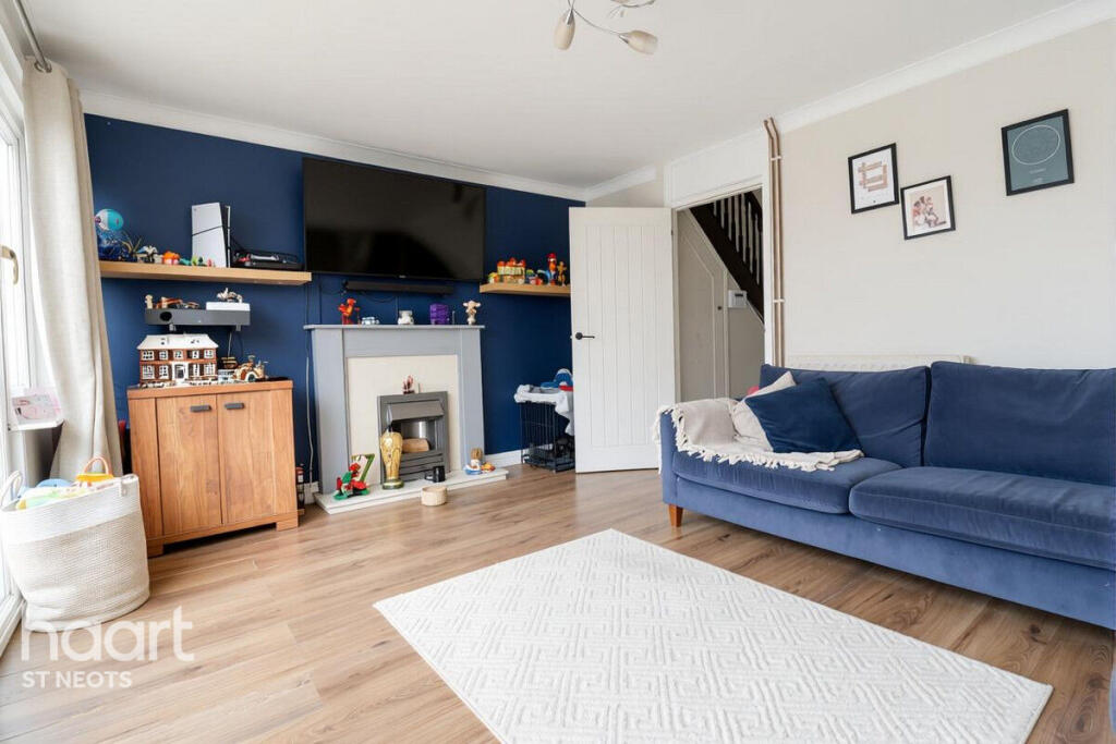 House in Milton Keynes - View 3