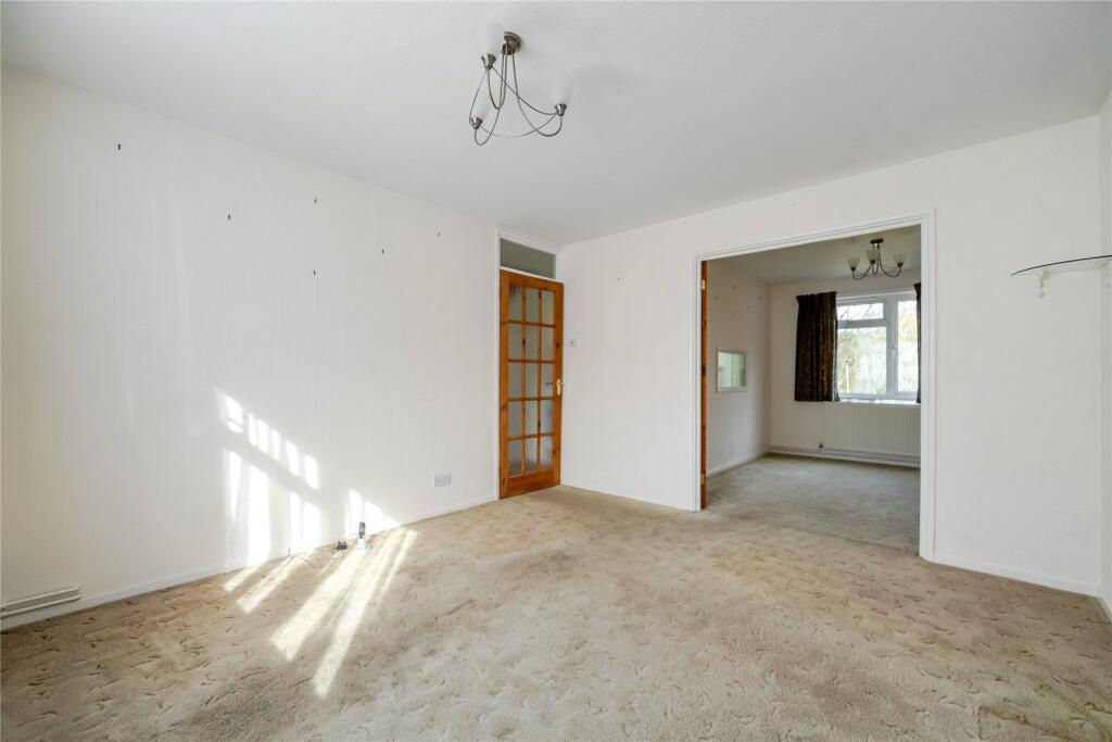 House in Waverley, Haslemere - View 4