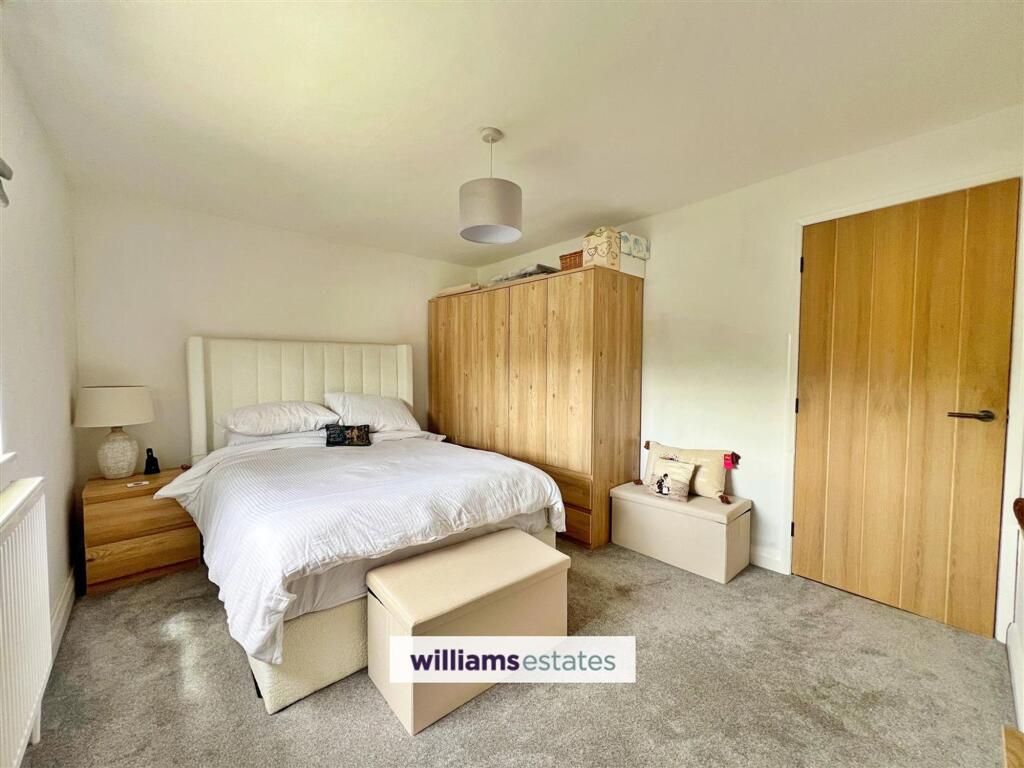 Llanrhydd Street, Ruthin, LL15 - View 4