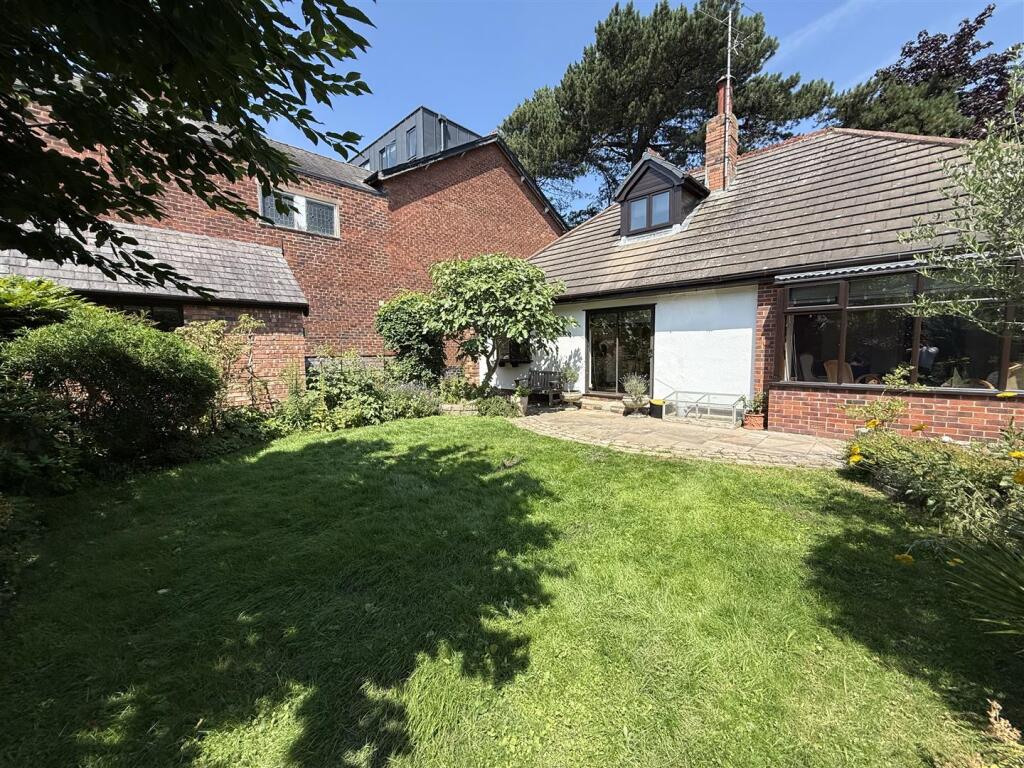 Main image of property: Serpentine Walk, Lytham St. Annes