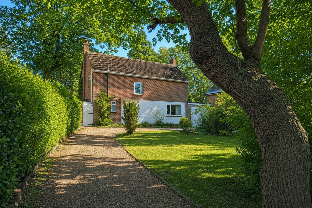 Main image of property: Portsmouth Road, CAMBERLEY, GU15