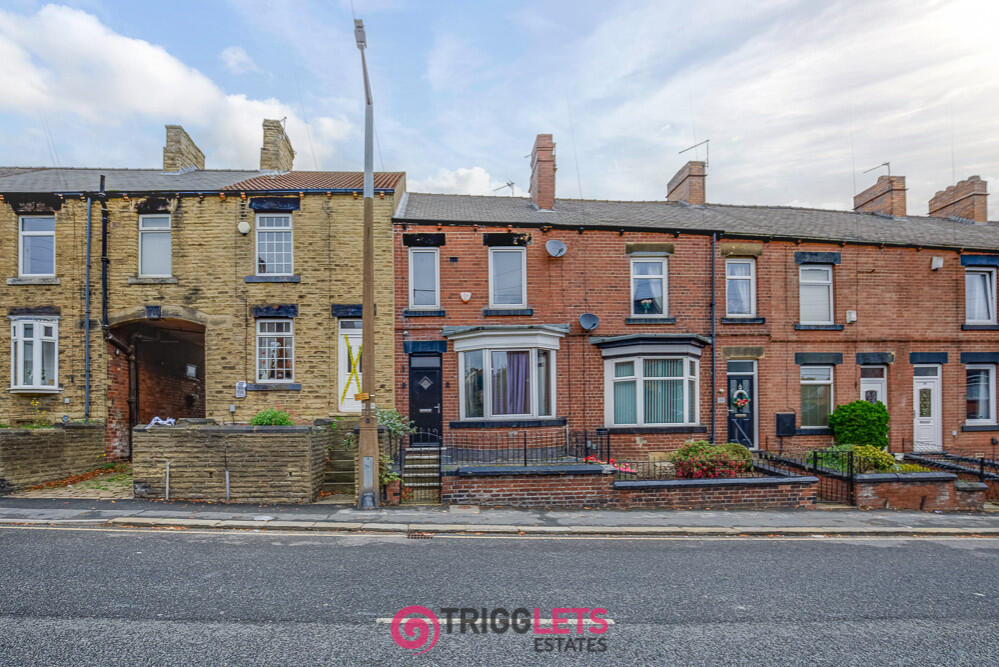 3-bed terraced on Hough Lane, Wombwell, Barnsley, S73, £120,000