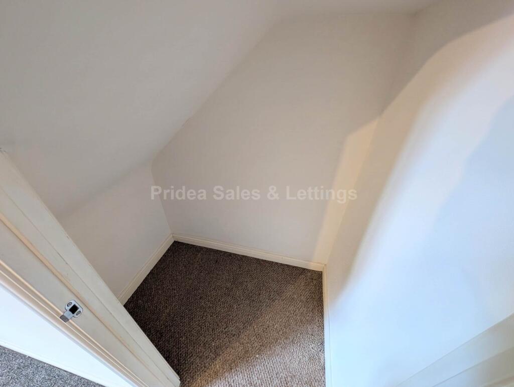 House in North Kesteven, North Hykeham - View 4
