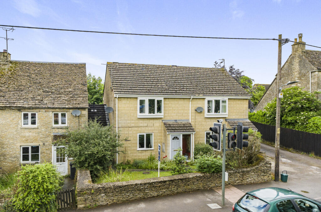 Main image of property: London Road, Tetbury, GL8