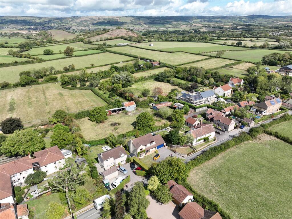 Additional image 32 of Henton, Wells