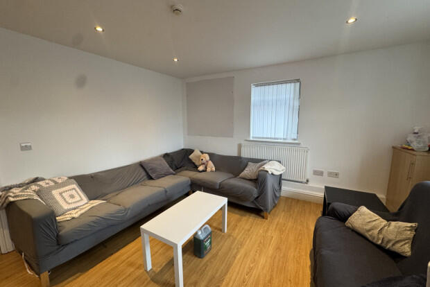Apartment in Cardiff - More