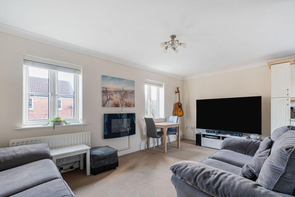 Main image of property: Elgar Close, Swindon, SN25
