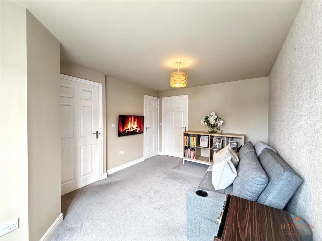House in Hull, Kingswood - View 3