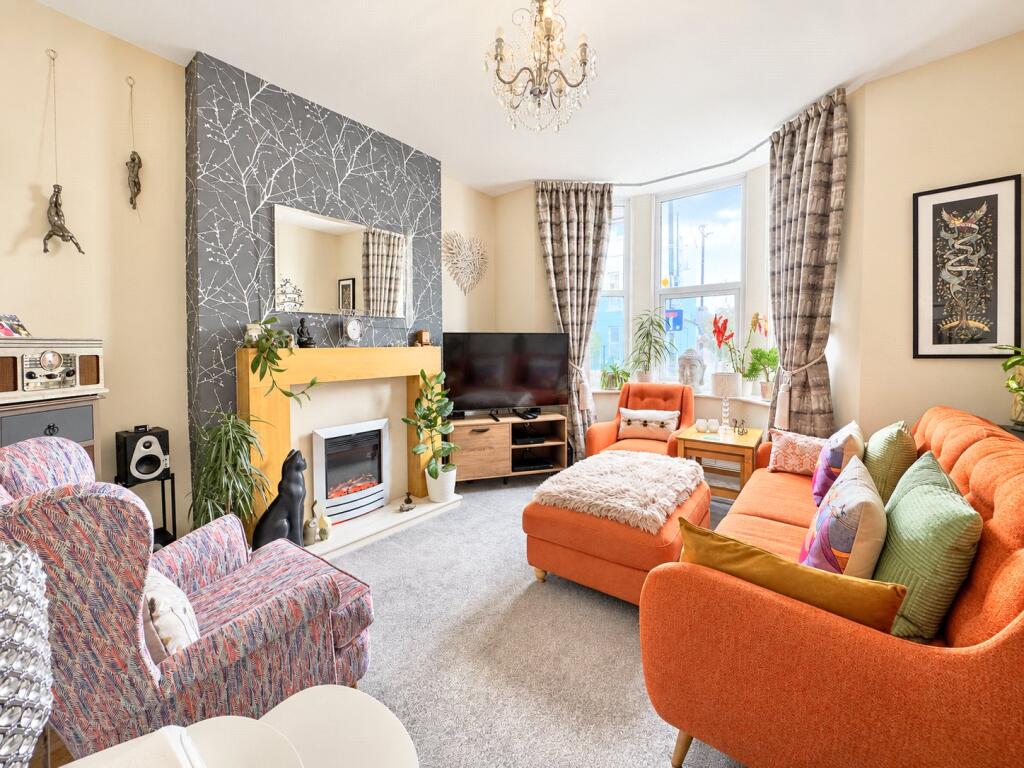 Apartment in Chester - View 2