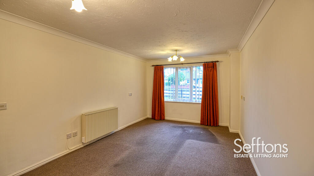 Churchfield Green, St. Williams Way, Norwich, Norfolk photo 4
