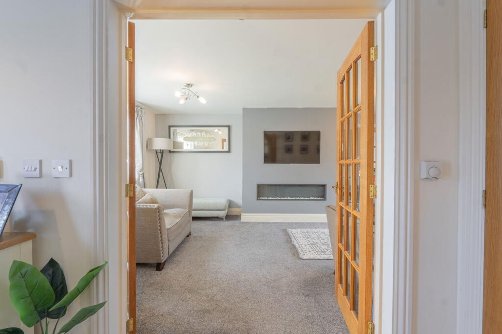 Additional image 7 of Edgewood House, Enfield Road, Hunt End, Redditch, B97 5NH