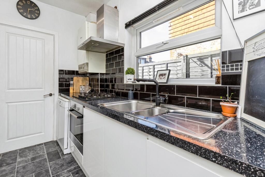 House in Crawley, West Sussex - View 4
