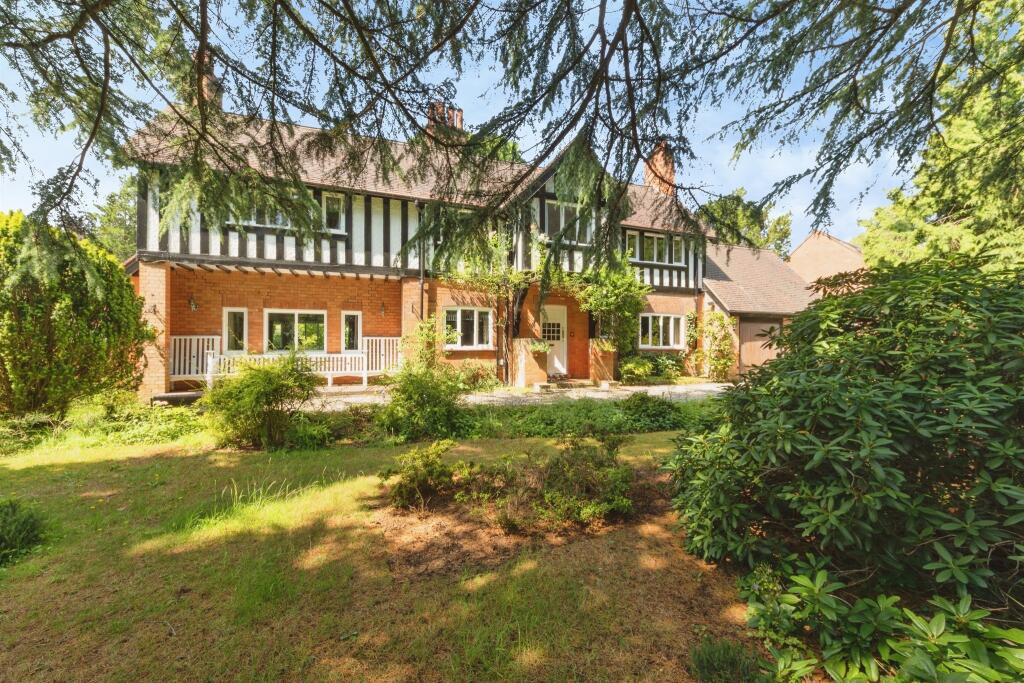 Main image of property: Warwick Road, Solihull