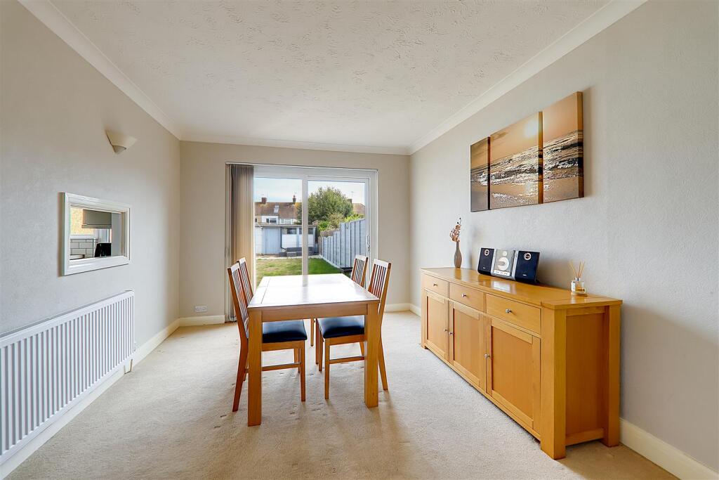 Marlowe Road, Broadwater, Worthing photo 5