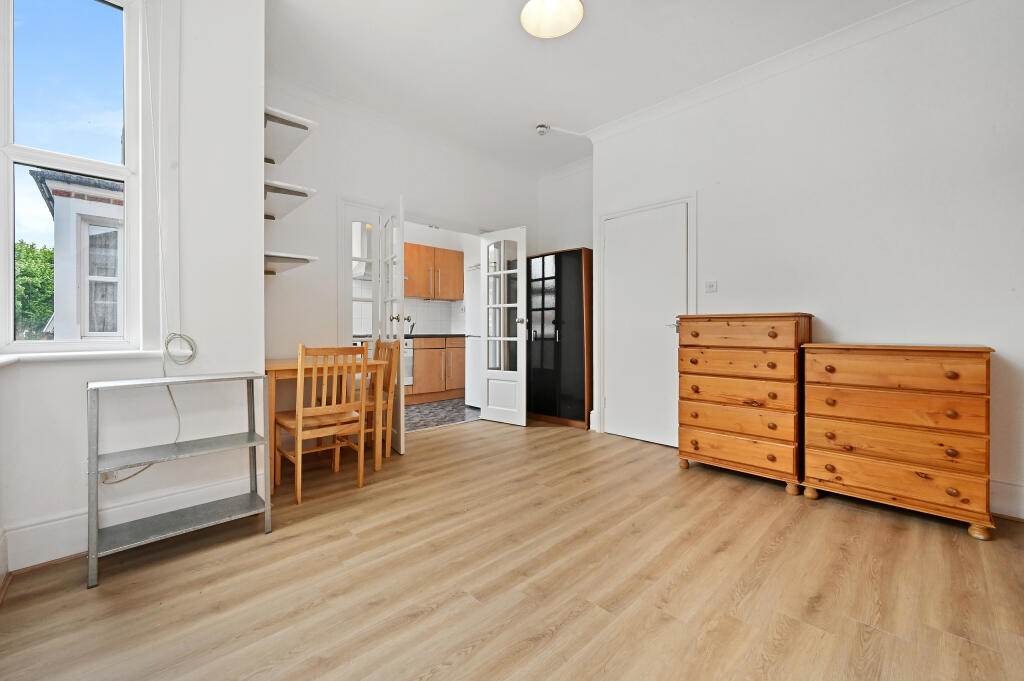 1 bedroom block of apartments for rent