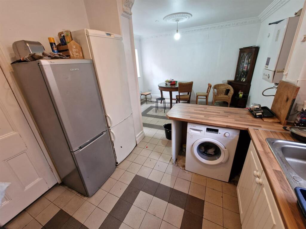 Main image of property: Dreamwood, Bournemouth, BH8