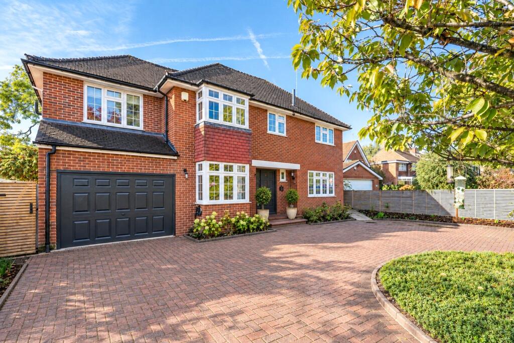 Main image of property: Carlton Road, Redhill, Surrey, RH1