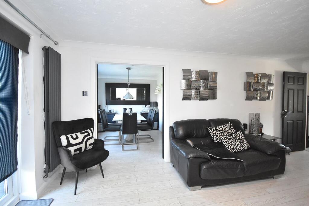 House in Northampton - View 3