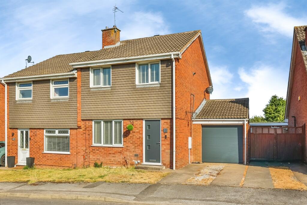 Main image of property: Bodmin Avenue, Hucknall, Nottingham