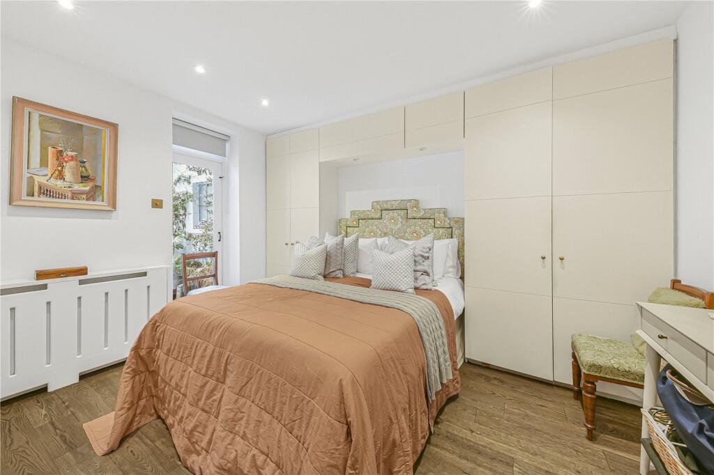 1 bedroom maisonette for rent