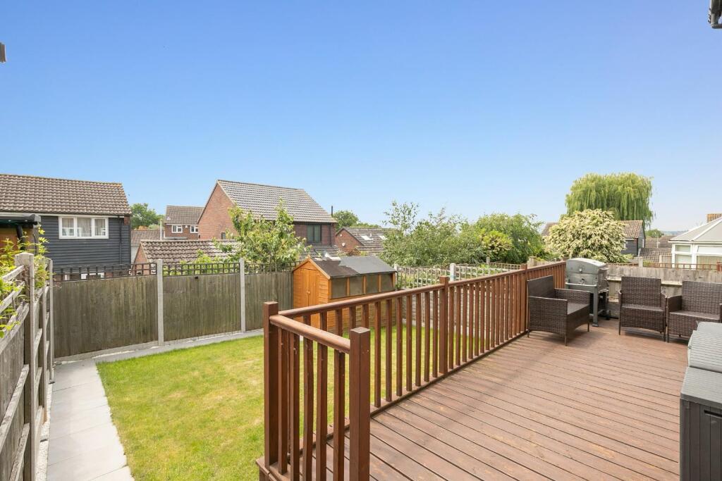 Gwynne Park Avenue, Woodford Green photo 4