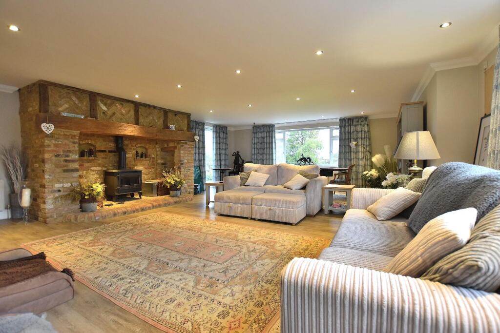 House in Chelmsford - View 2