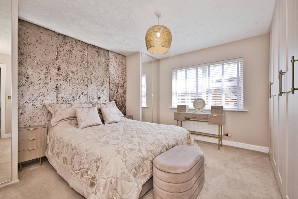 Additional image 9 of Poplar Drive, Yeovil