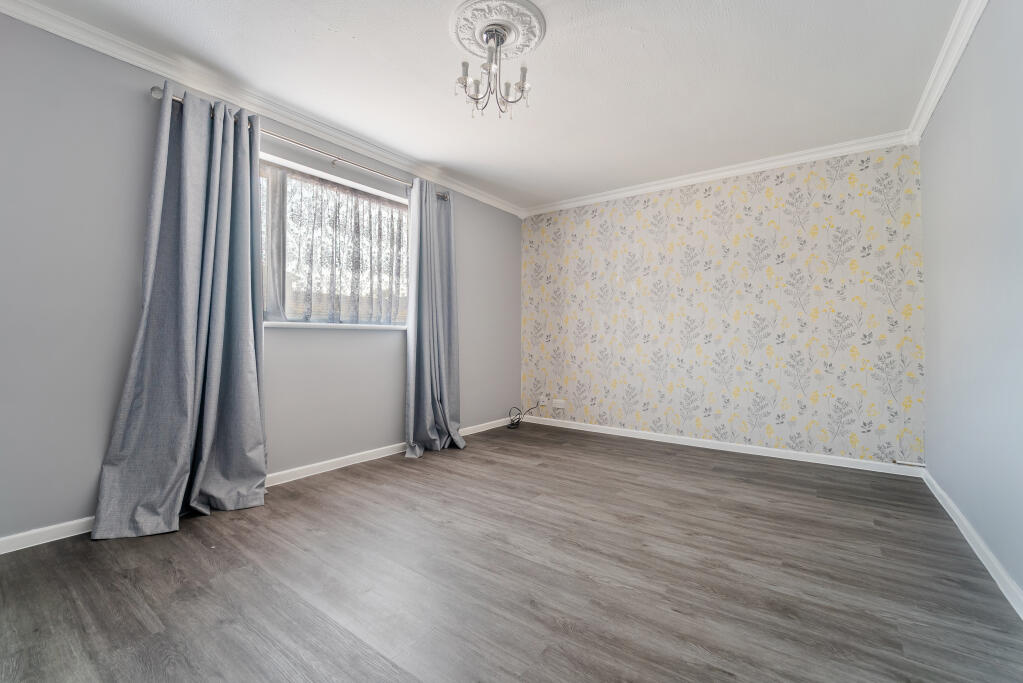 Brompton Road, Oldmixon, BS24 photo 4