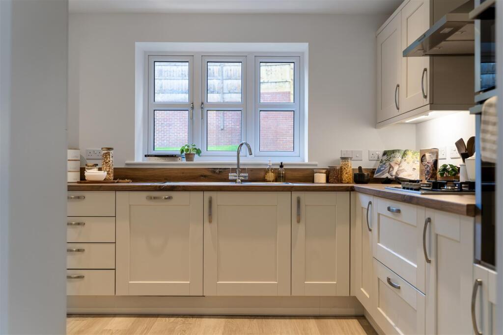 House in Torridge, Northam - More