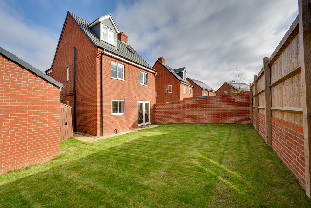 Cowpasture Drive, Felixstowe photo 2