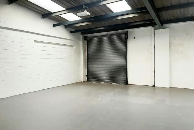 RIGHTMOVE_gbwest10_5.jpg