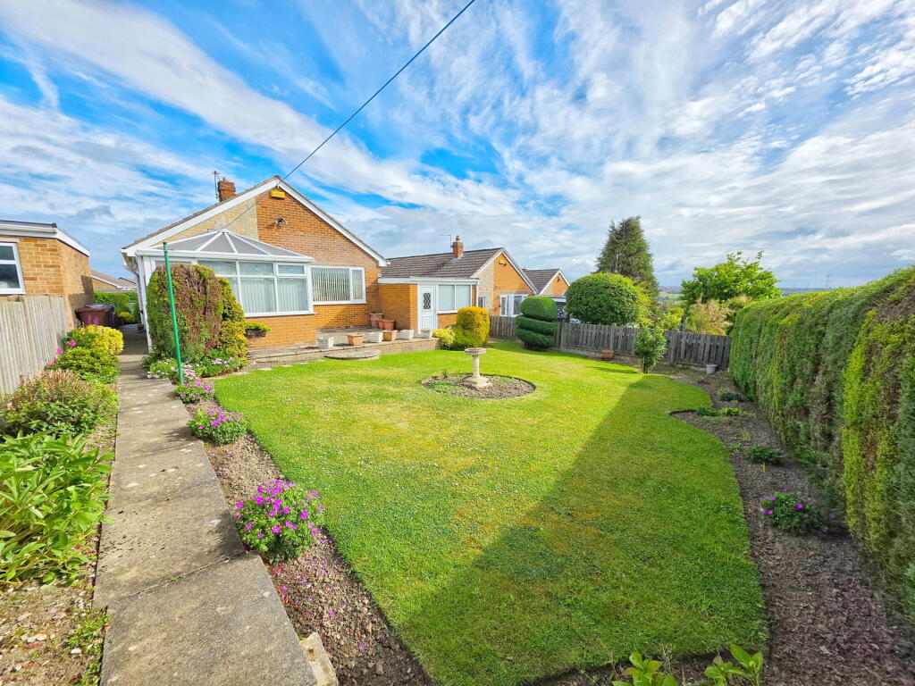 House in Barnsley, Barugh Green - View 2