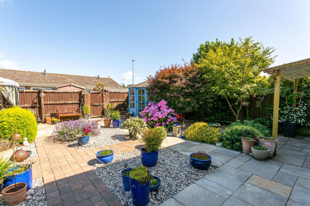 17, Poyers, Wrafton, Braunton, North Devon photo 2