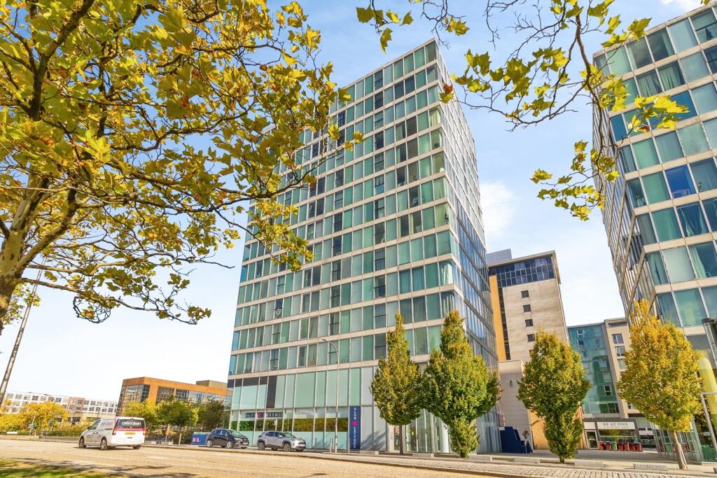 Apartment in Milton Keynes - View 4