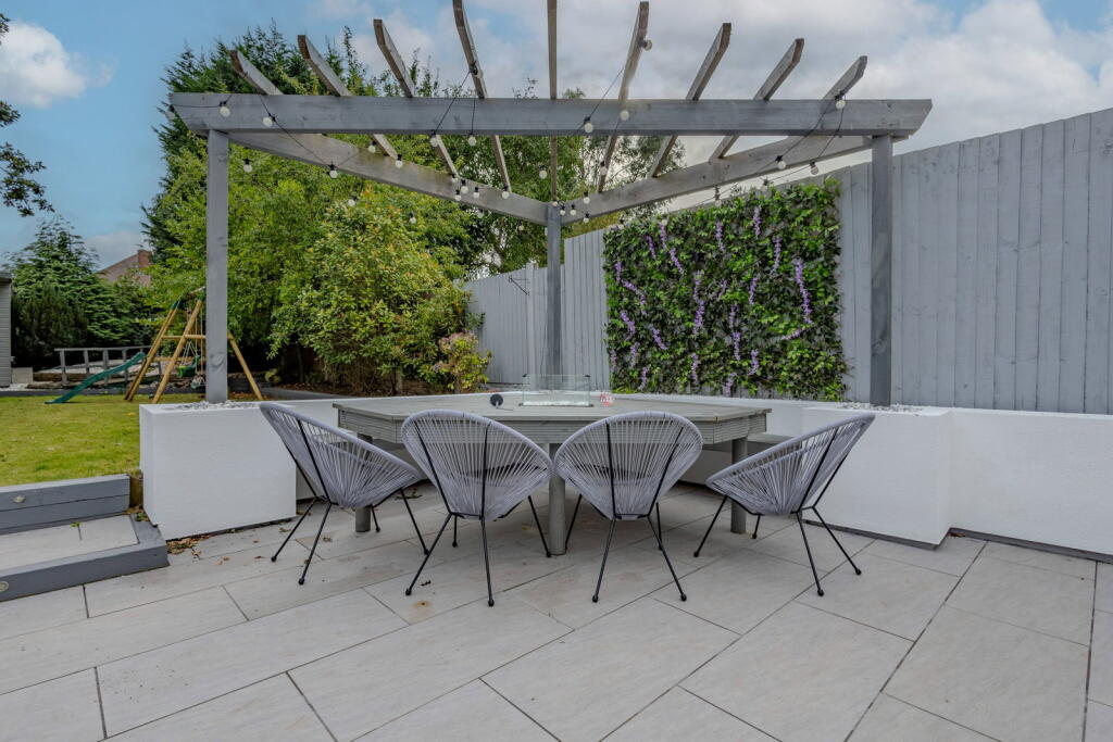 Additional image 31 of Holly Road, Oldbury, B68 0AU