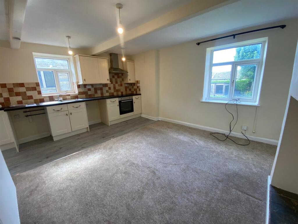 House in Huddersfield, Lepton, Kirkburton - View 5