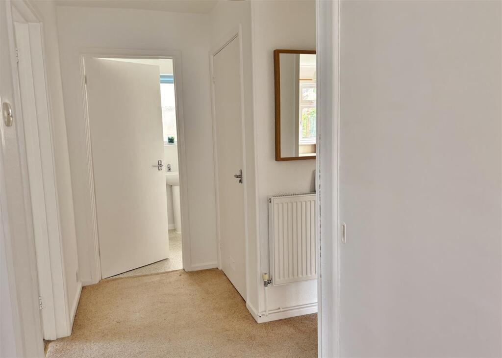 House in Bradford on Avon, Wiltshire - View 3
