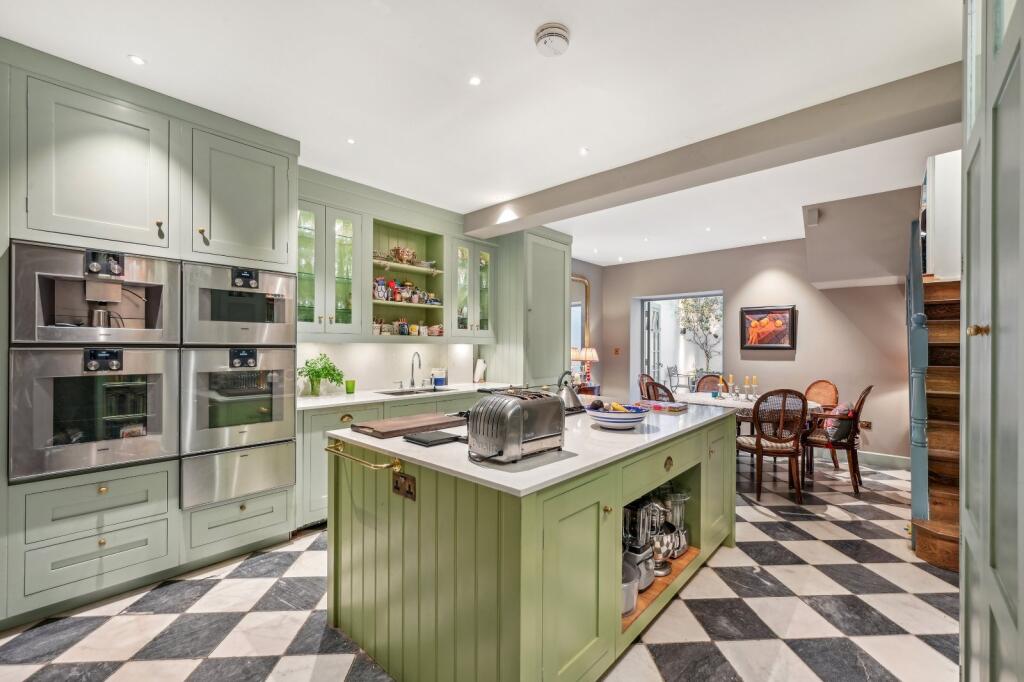 Main image of property: Billing Road, Chelsea, London
