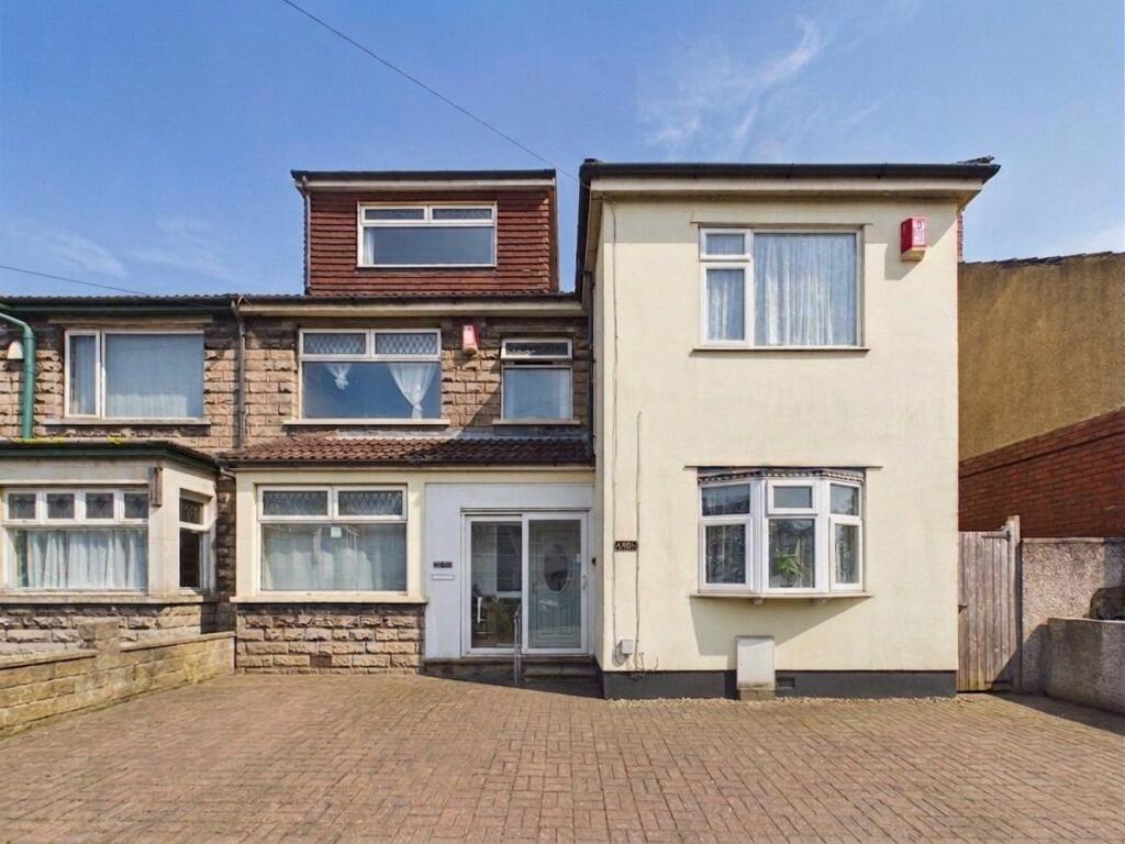 Main image of property: Lodge Causeway, Fishponds, Bristol, BS16