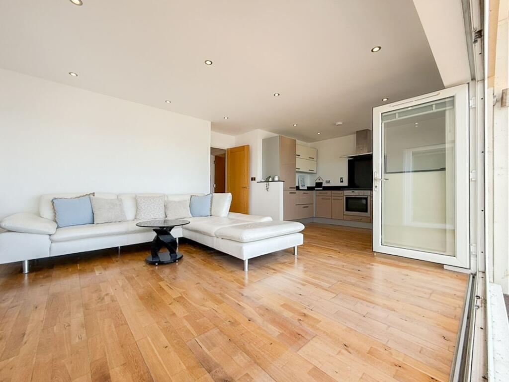 Apartment in Thanet, Westgate-on-Sea - More
