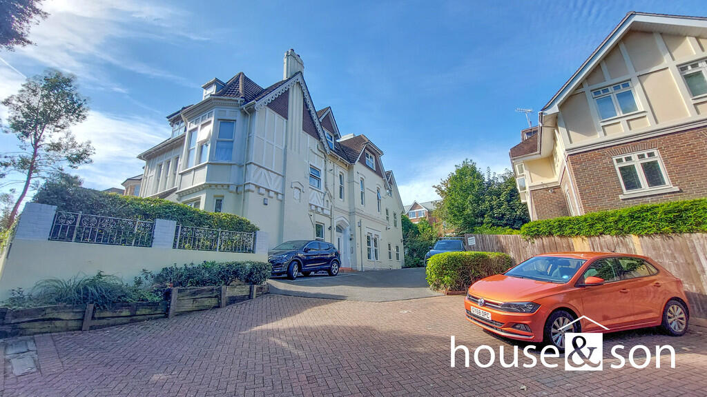 2-bed flat on Glengariffe, 38 Tregonwell Road, West Cliff, Bournemouth, BH2, £210,000