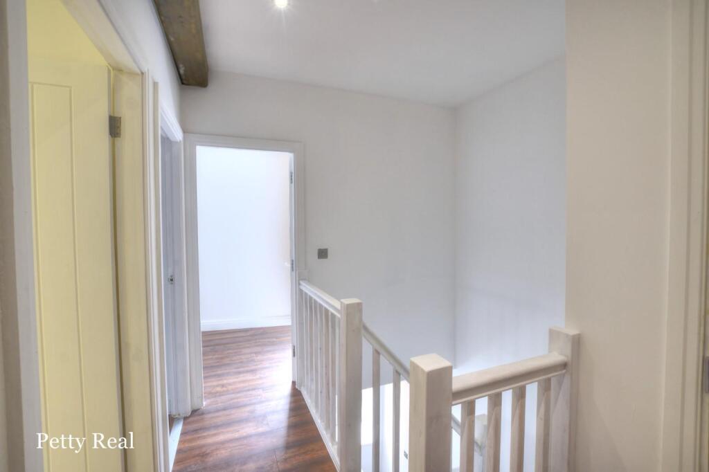 Additional image 7 of Canalside Loft, Burnley