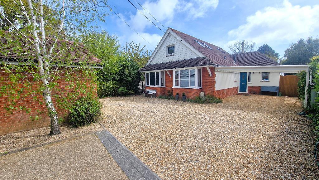 Main image of property: Lane End Road, Bembridge, Isle of Wight, PO35 5UE