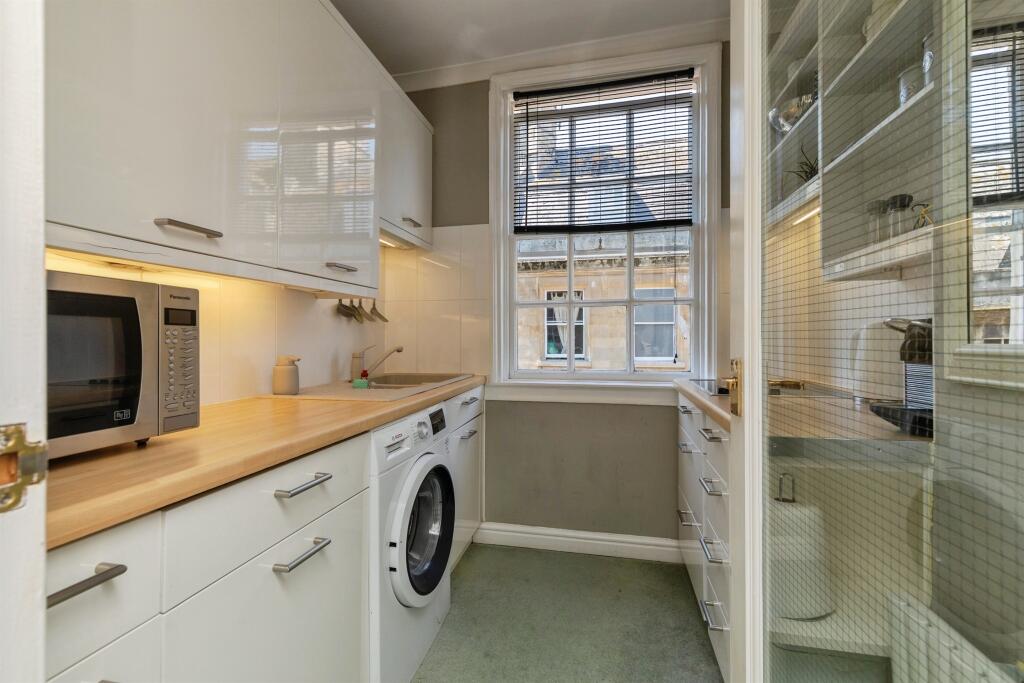 Apartment in Bath - View 5