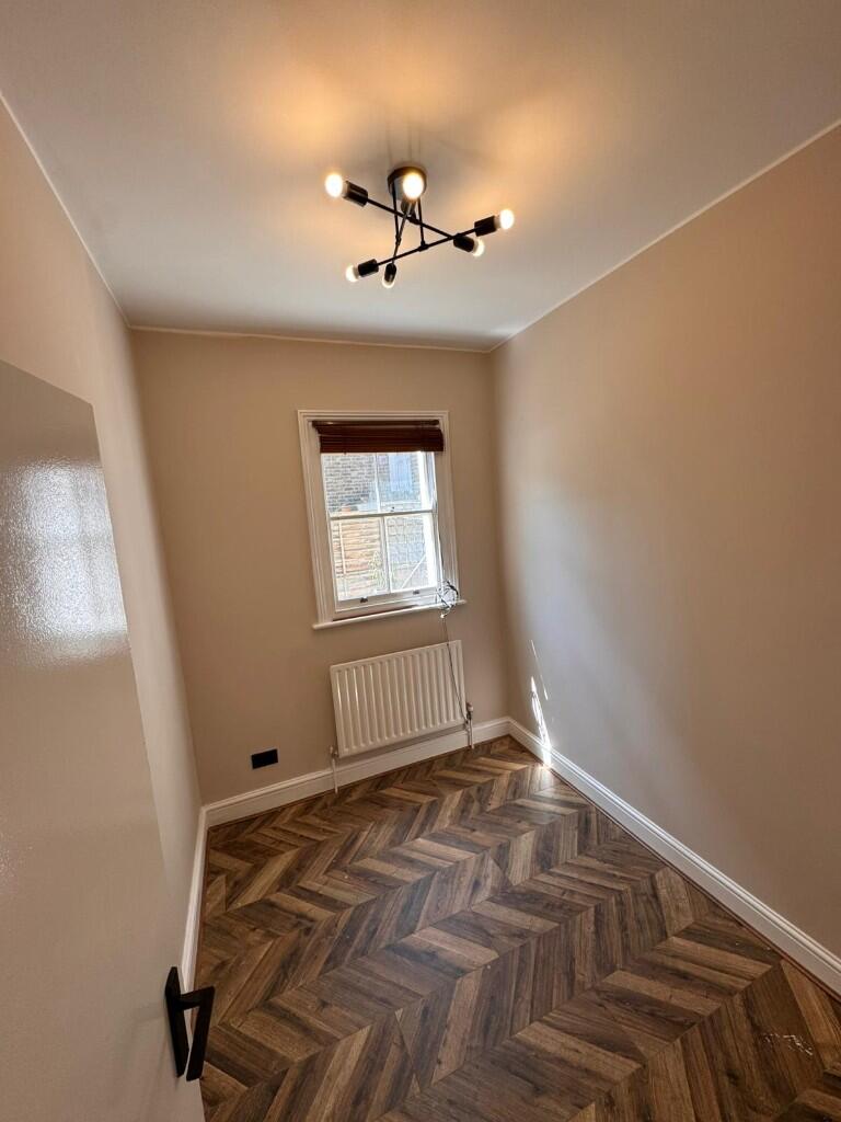 3 bedroom ground floor maisonette for rent
