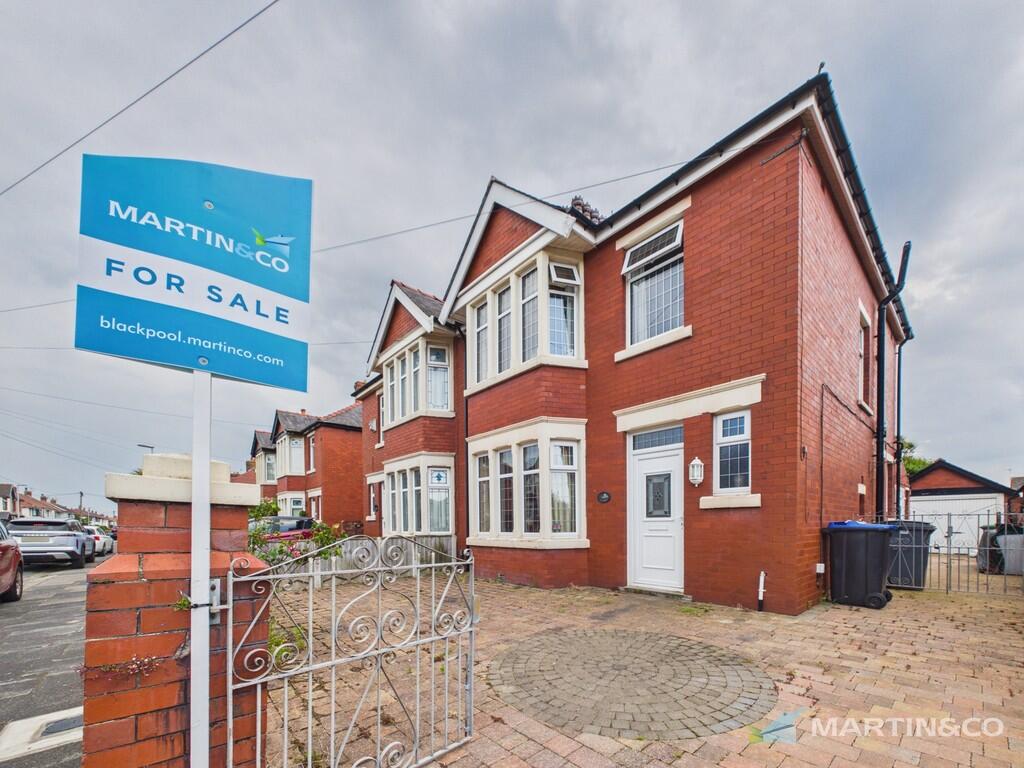 Main image of property: Faringdon Avenue, Blackpool, FY4