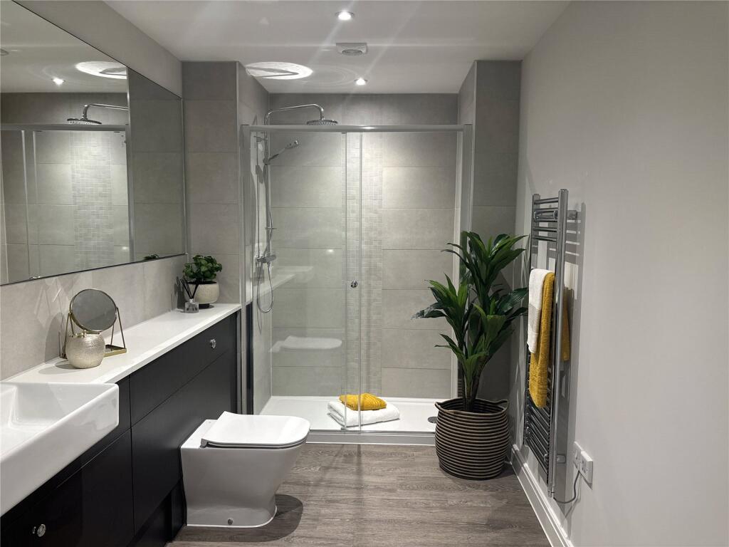 House in Stratfield Mortimer, Mortimer - View 2